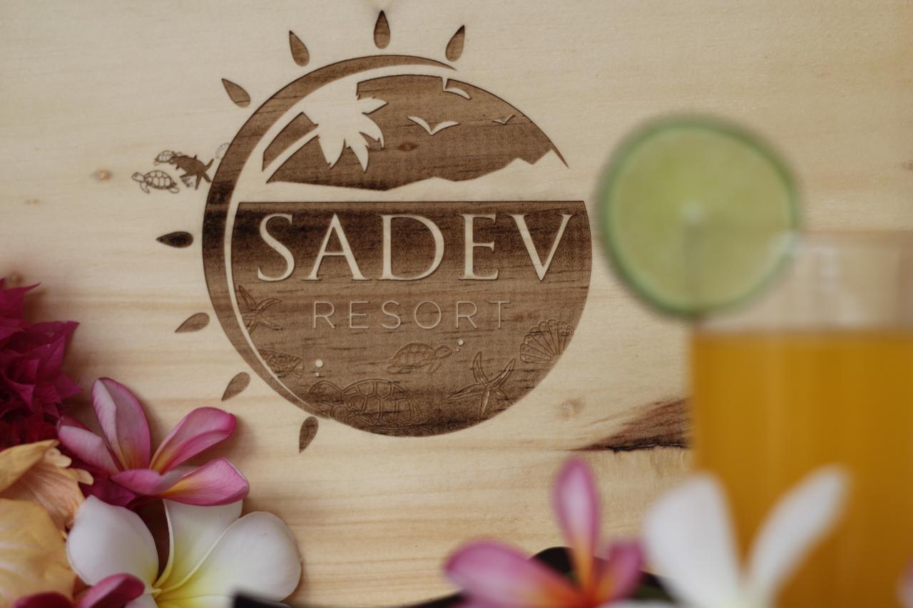 Sadev Resort ギリ・トラワンガン エクステリア 写真